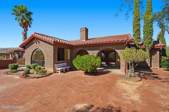 2350 S Camino Del Sol, Green Valley, AZ 85622