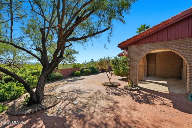 2350 S Camino Del Sol, Green Valley, AZ 85622