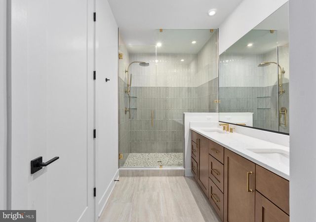 8601 ERDEM PL, Chevy Chase, MD 20815