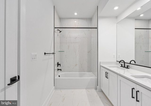 8601 ERDEM PL, Chevy Chase, MD 20815