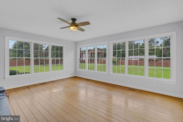 47 ROSEBERRY LN, Urbanna, VA 23175