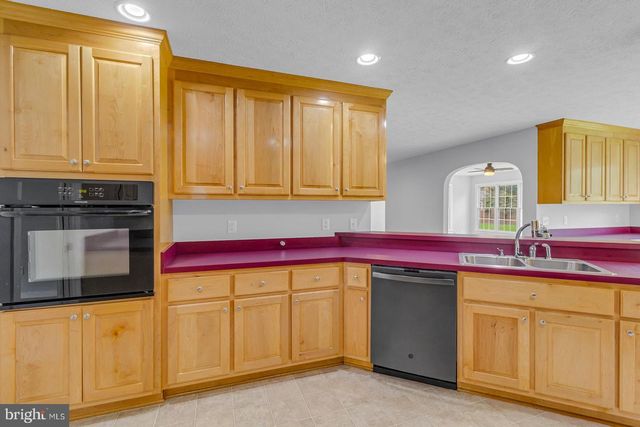 47 ROSEBERRY LN, Urbanna, VA 23175