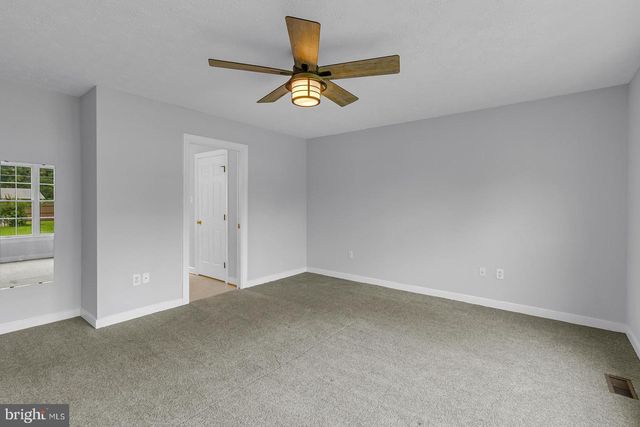 47 ROSEBERRY LN, Urbanna, VA 23175