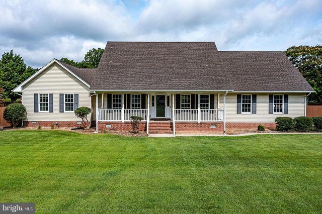 47 ROSEBERRY LN, Urbanna, VA 23175
