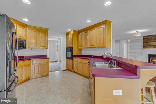 47 ROSEBERRY LN, Urbanna, VA 23175