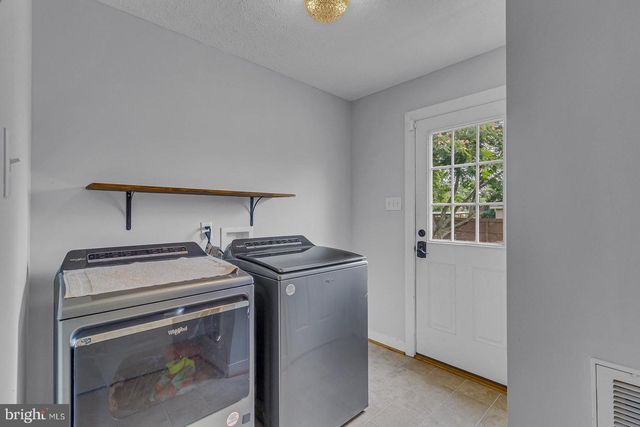 47 ROSEBERRY LN, Urbanna, VA 23175
