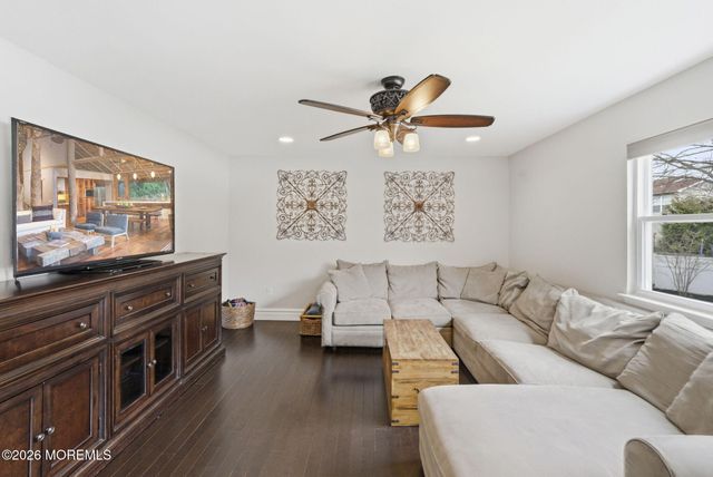 41 Netty Street, Howell, NJ 07731