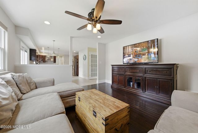 41 Netty Street, Howell, NJ 07731