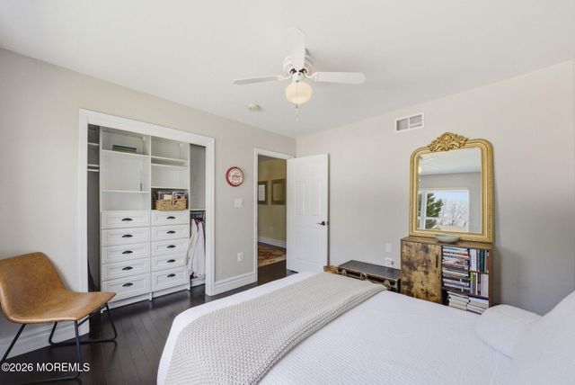 41 Netty Street, Howell, NJ 07731