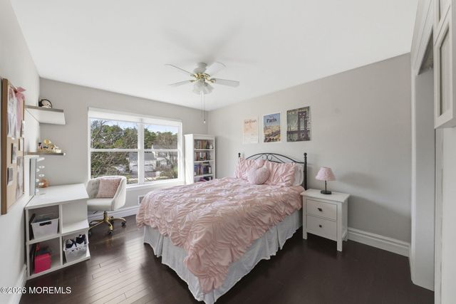 41 Netty Street, Howell, NJ 07731