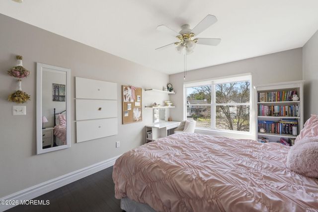 41 Netty Street, Howell, NJ 07731