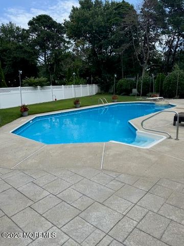 41 Netty Street, Howell, NJ 07731