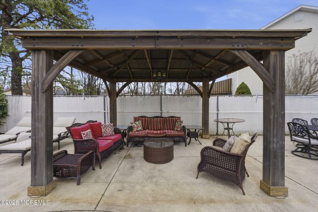 41 Netty Street, Howell, NJ 07731