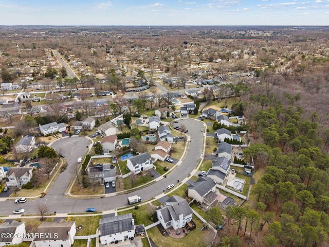 41 Netty Street, Howell, NJ 07731