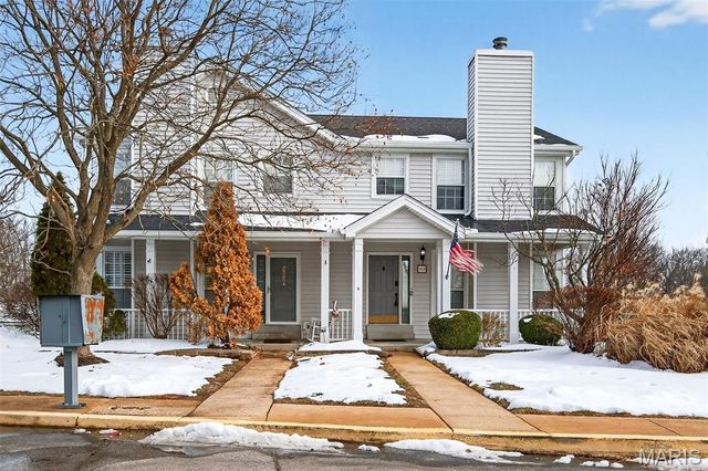 1450 Whispering Creek Drive, Ballwin, MO 63021