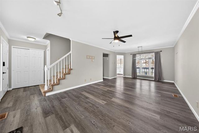 1450 Whispering Creek Drive, Ballwin, MO 63021