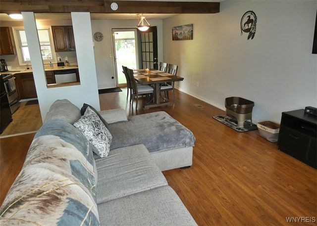 6598 Parkwood Drive, Lockport Town, NY 14094