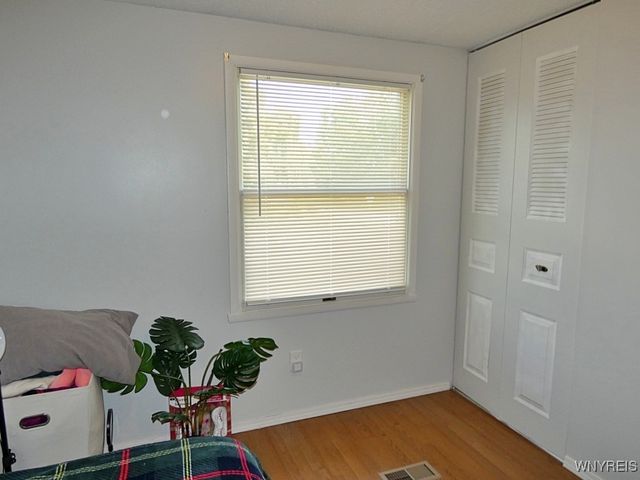 6598 Parkwood Drive, Lockport Town, NY 14094