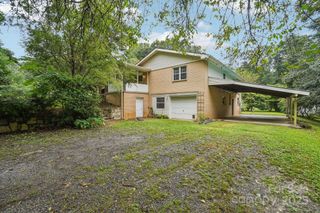 142 Byrd Lane, Hendersonville, NC 28792