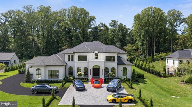 792 FALLS FARM CT, Great Falls, VA 22066