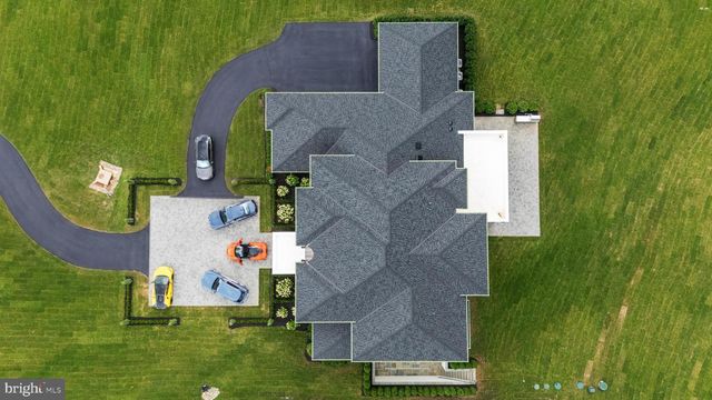 792 FALLS FARM CT, Great Falls, VA 22066