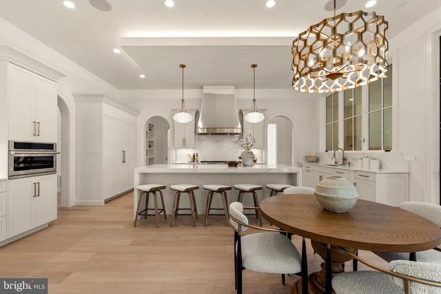 792 FALLS FARM CT, Great Falls, VA 22066