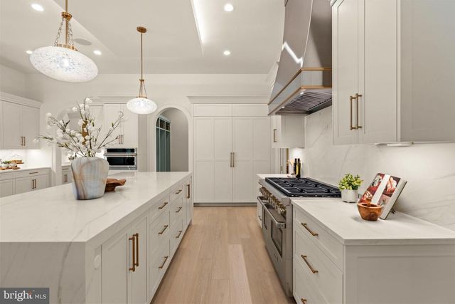 792 FALLS FARM CT, Great Falls, VA 22066