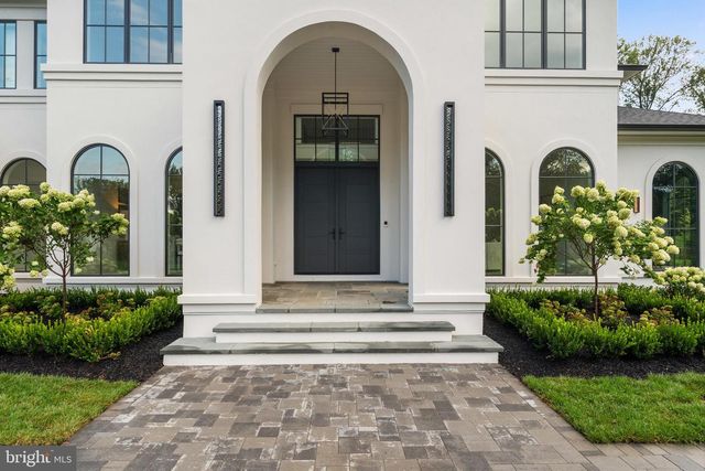 792 FALLS FARM CT, Great Falls, VA 22066