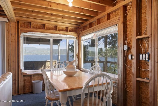 36799 W COEUR D ALENE LAKE SHR, Coeur D'alene, ID 83814