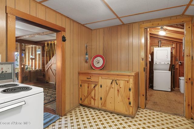 36799 W COEUR D ALENE LAKE SHR, Coeur D'alene, ID 83814