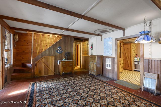 36799 W COEUR D ALENE LAKE SHR, Coeur D'alene, ID 83814