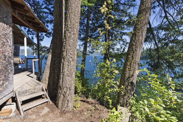 36799 W COEUR D ALENE LAKE SHR, Coeur D'alene, ID 83814