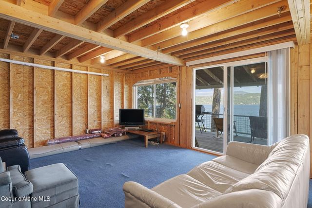 36799 W COEUR D ALENE LAKE SHR, Coeur D'alene, ID 83814