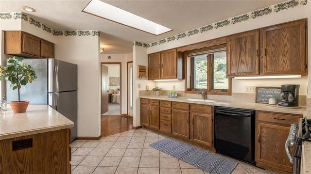 503 Hewitt Street, Eau Claire, WI 54703