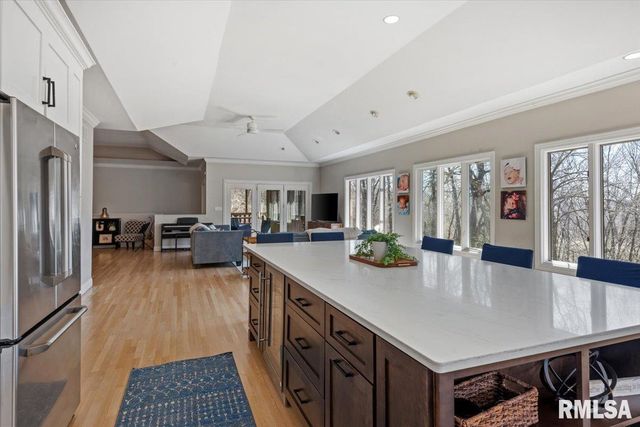 8 Riverwood Drive, Rochester, IL 62563