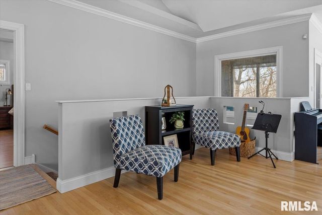 8 Riverwood Drive, Rochester, IL 62563