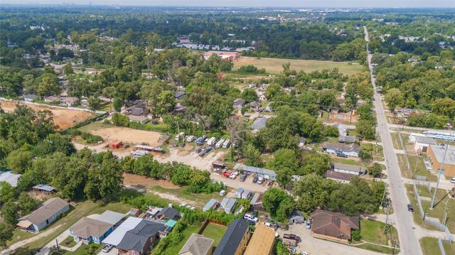 7302 Phillips Street, Houston, TX 77088