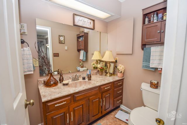 4501 N Wheeling 6B-201, Muncie, IN 47304