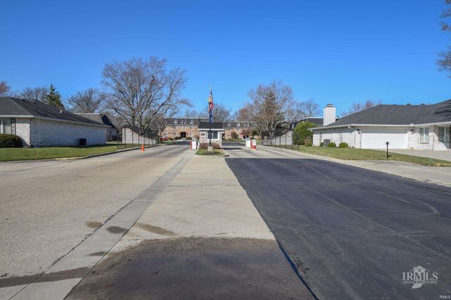 4501 N Wheeling 6B-201, Muncie, IN 47304