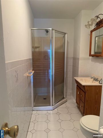 75 Maitland Place, Garfield, NJ 07026