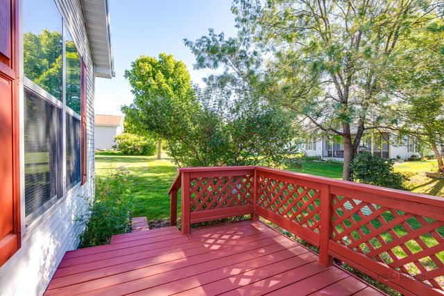 3548 BLUE HERON Circle, Grayslake, IL 60030