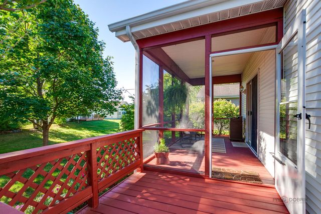 3548 BLUE HERON Circle, Grayslake, IL 60030