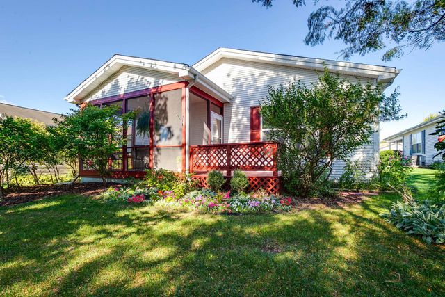 3548 BLUE HERON Circle, Grayslake, IL 60030