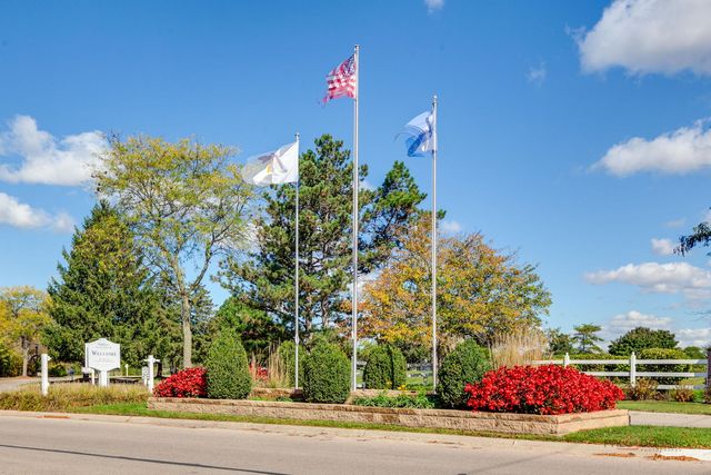 3548 BLUE HERON Circle, Grayslake, IL 60030