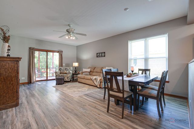 3548 BLUE HERON Circle, Grayslake, IL 60030