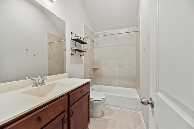 31222 Pinebrook Falls Lane, Hockley, TX 77447