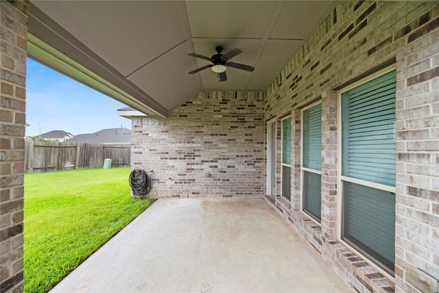 31222 Pinebrook Falls Lane, Hockley, TX 77447
