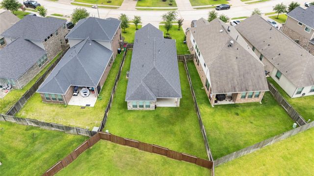 31222 Pinebrook Falls Lane, Hockley, TX 77447