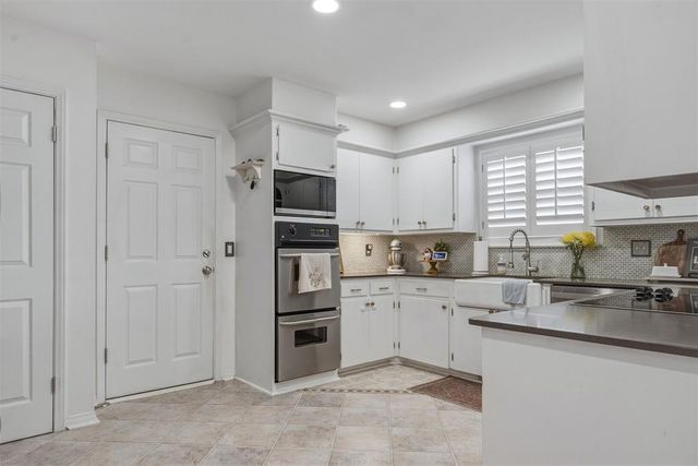 3105 NW 61st Place, Oklahoma City, OK 73112