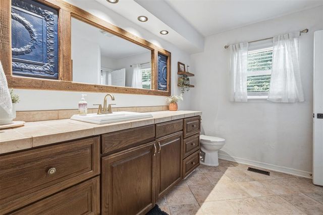 3105 NW 61st Place, Oklahoma City, OK 73112